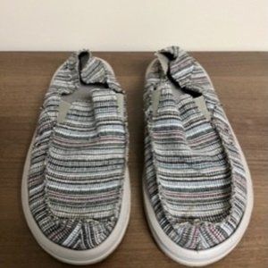 Sanuk Sidewalk Surfer